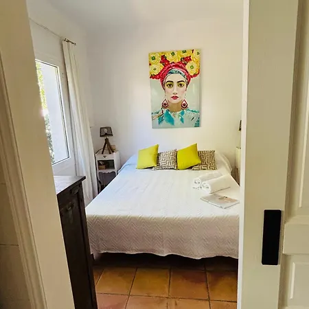 Bed & Breakfast Gavarres Bell-Lloc (Girona)