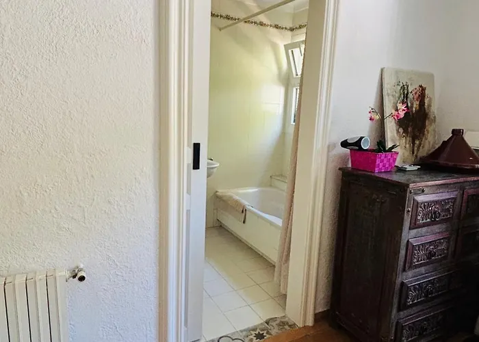 Bed & Breakfast Gavarres Bell-Lloc (Girona)